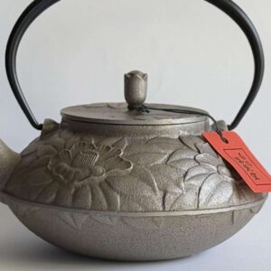 Théière en fonte Ajiro Tsubaki